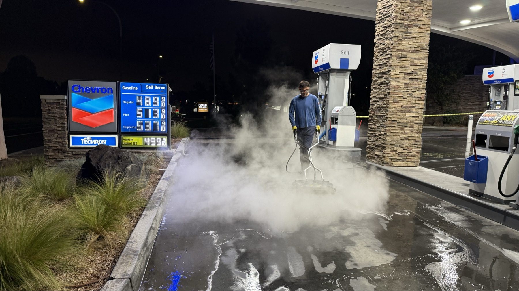 Gas Station & Fuel Center