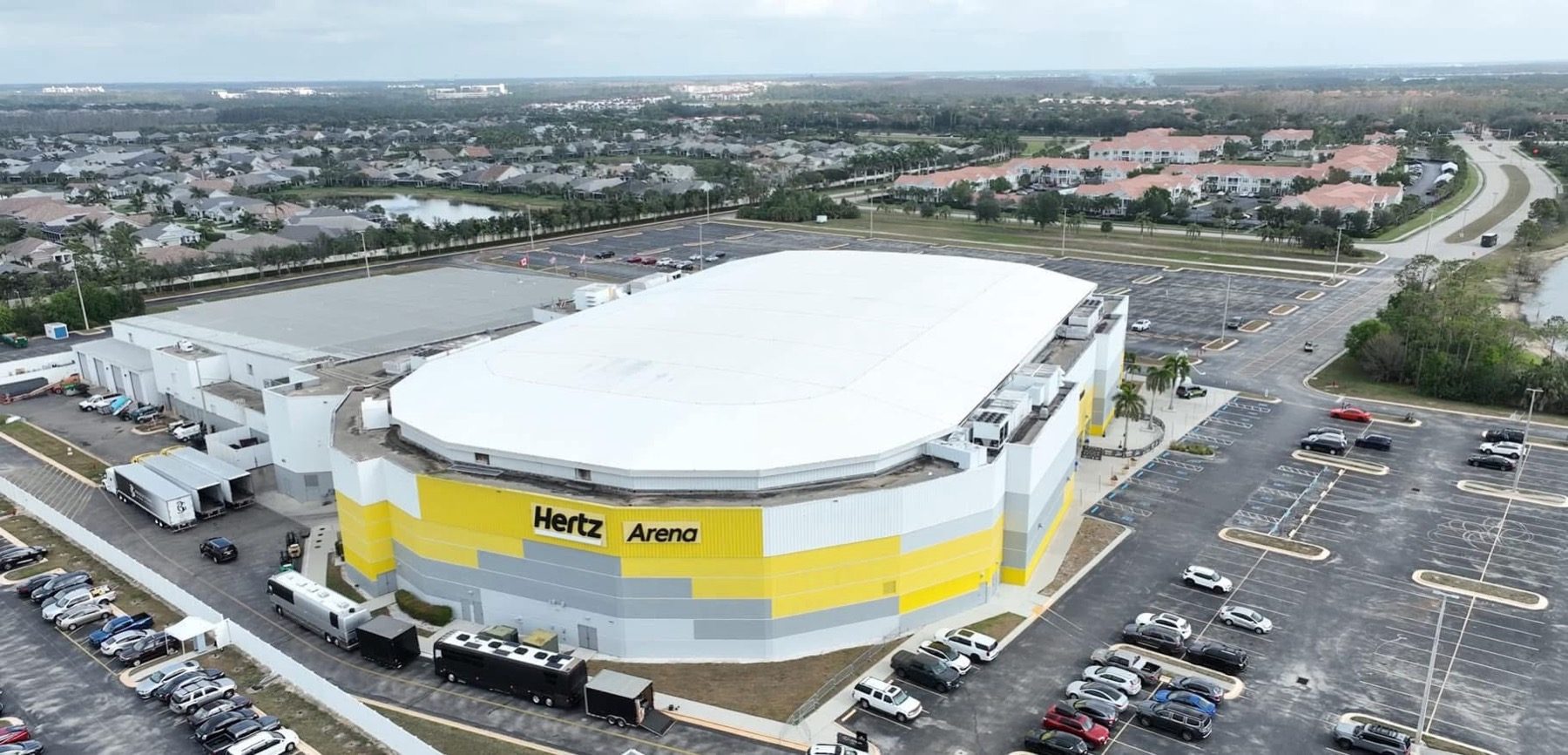 Stadium & Arena
