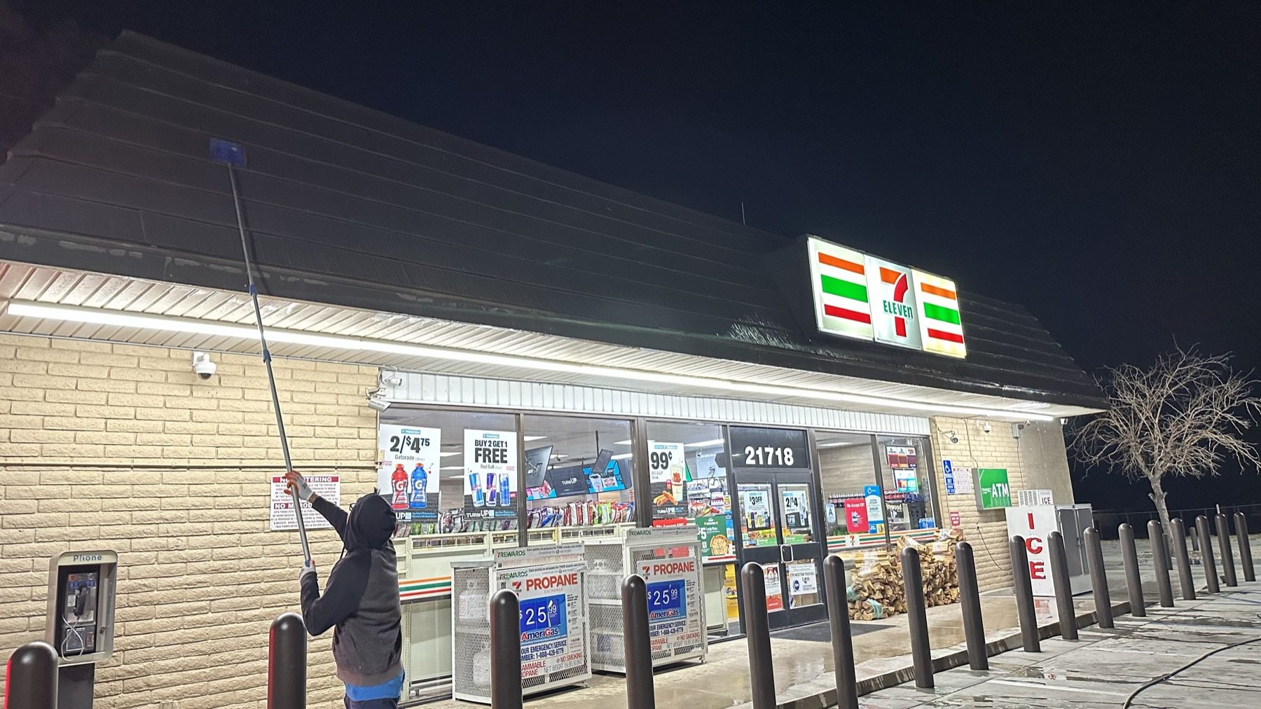 Awning, Canopy & Overhang Cleaning